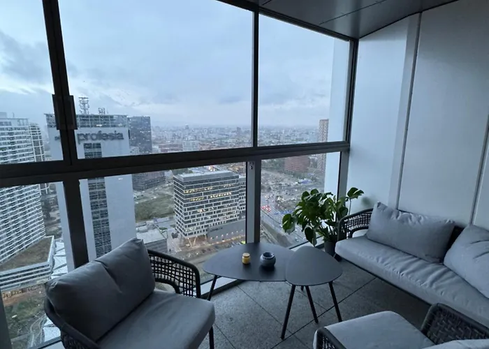 Eurovea Tower 31 Floor Sky *