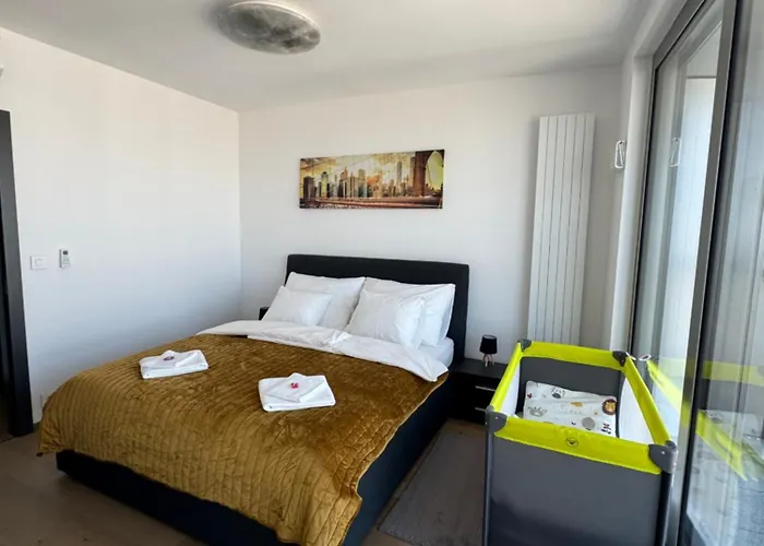 Eurovea Tower 31 Floor Sky ブラチスラヴァ